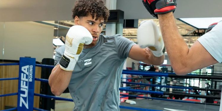 Première défaite de Raphael Monny pour ses débuts avec Zuffa Boxing